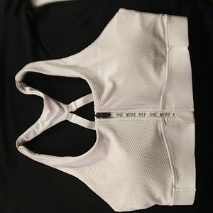 *Like New* Zyia bra